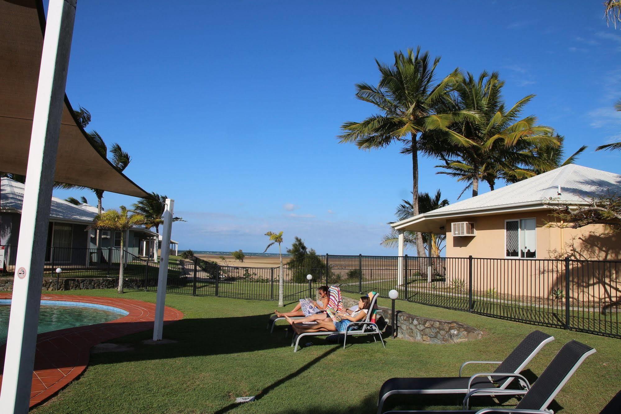 Illawong Beach Resort Mackay Exterior photo